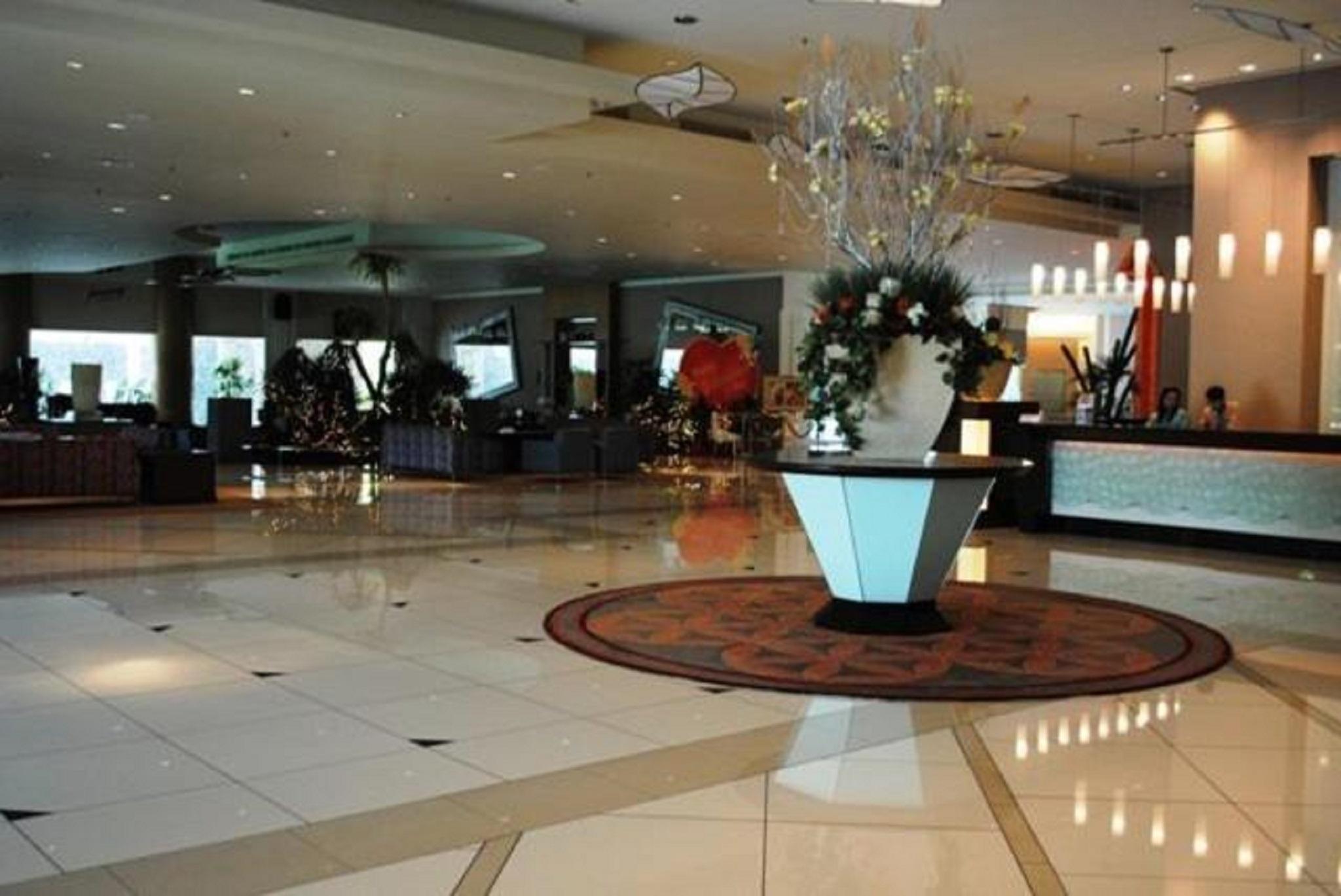 Nilai Springs Resort Hotel Exterior foto